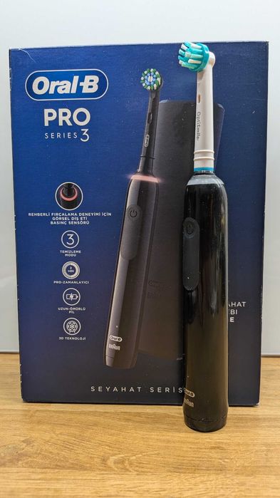 Szczoteczka Oral B Pro Series 3 Komplet