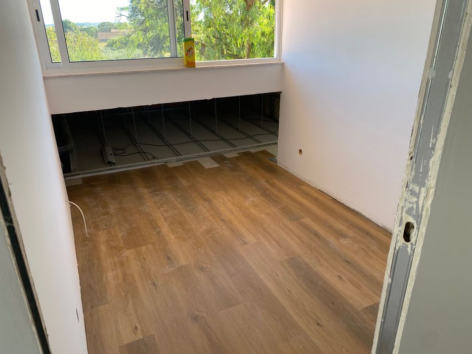 Casa em fase final de acabamentos