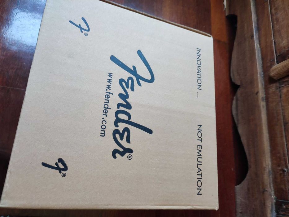 Fender amplificador de guitarra Frontman 15 G