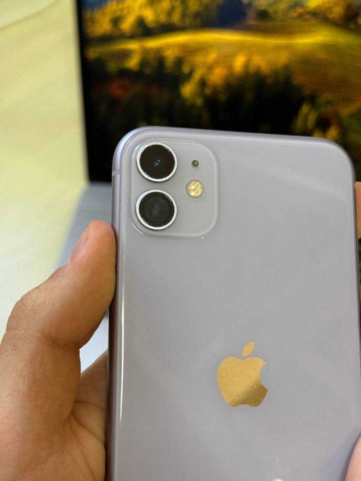 iPhone 11 128gb  працює