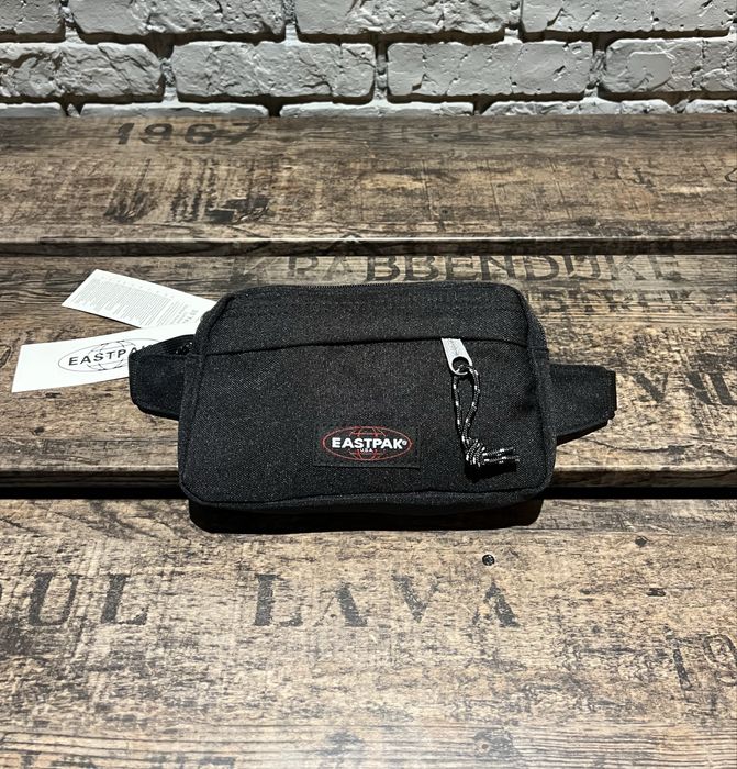 Сумка сумочка бананка сумка поясна квадратна eastpak истпак істпак