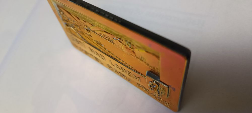 Декоративная настольная фигурка