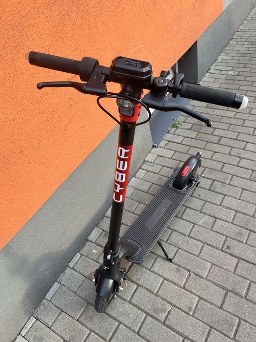 Sprzedam  hulajnoge  Frugal Cyber