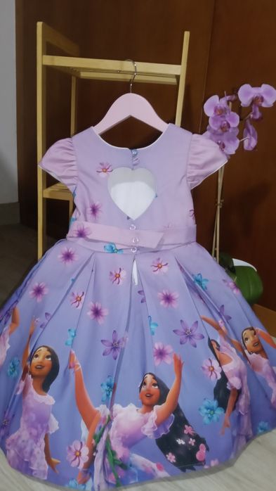Vestido temática Madrigal