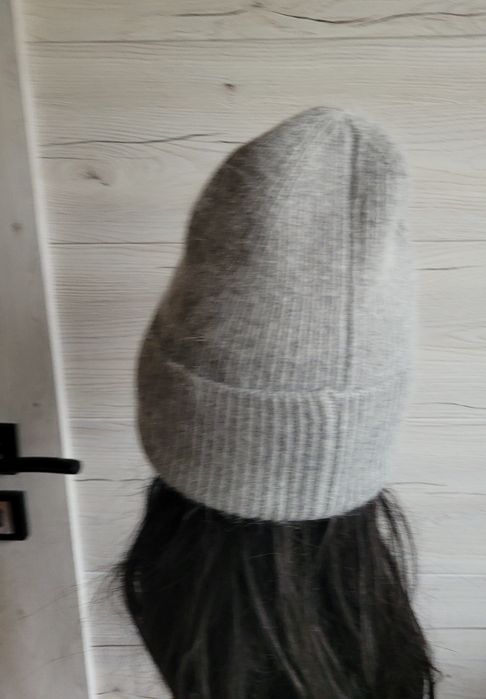 Śliczna ciepła czapka z angorą beanie jasnoszara