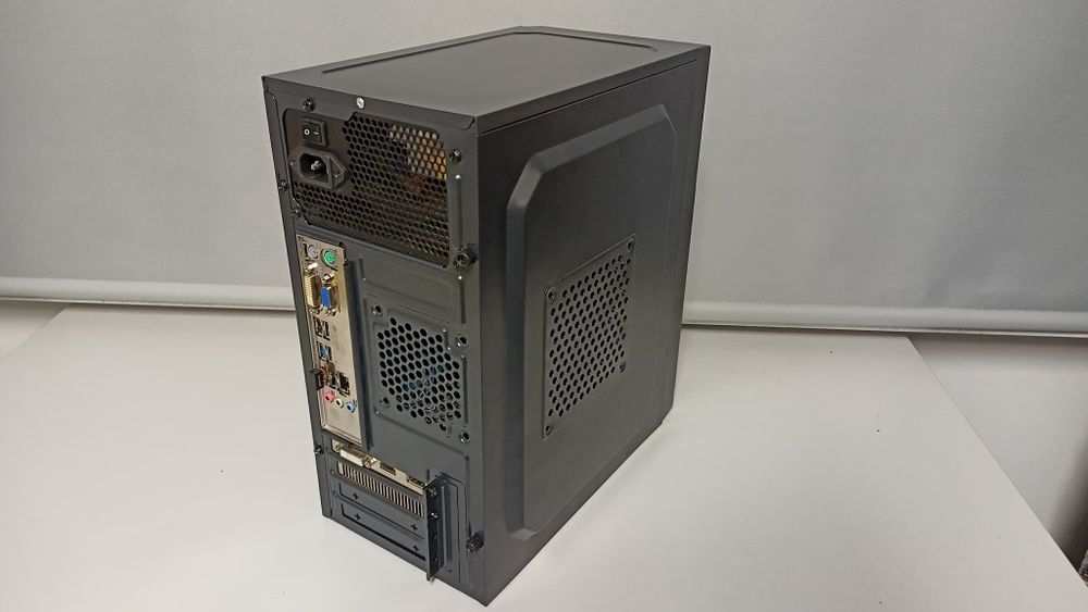 Komputer dla dziecka do gier nauki szkoły internetu Intel i5