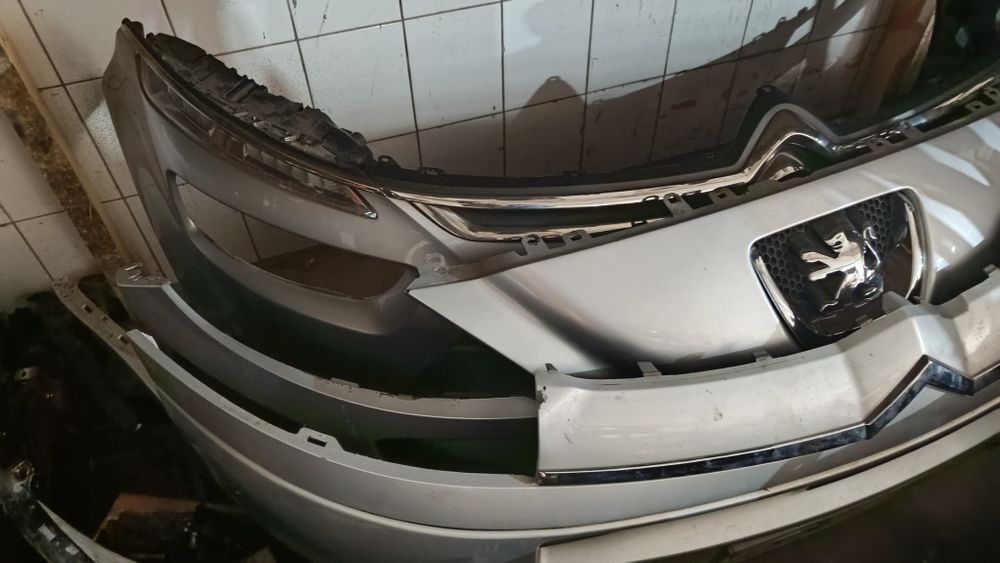 Бампер ситроен с4 пикассо 06-17