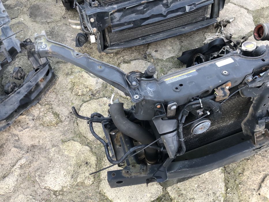 Панель передня  Renault Koleos I Рено Калеос 1 запчастини ціна в зборі