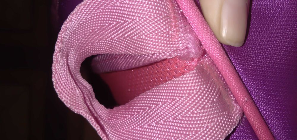 Портфель(рюкзак) для девочки красивый , как новый