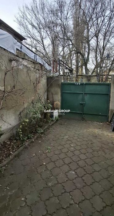 Продається двоповерховий будинок