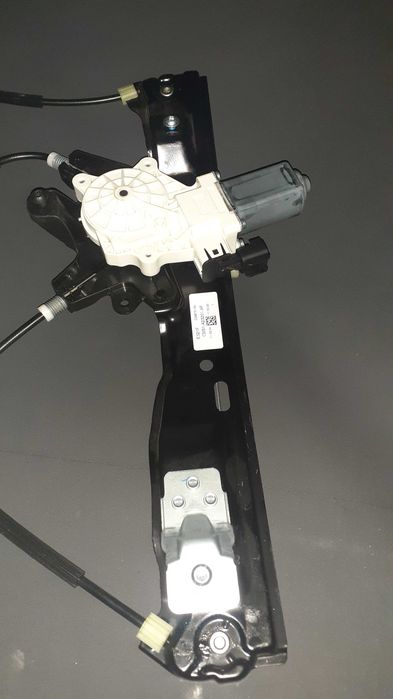Podnośnik elektryczny szyby Ford Focus