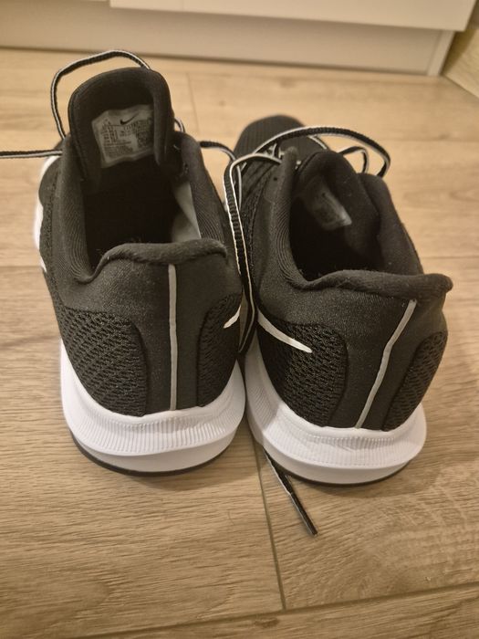 Buty Nike 44,5 siatka Czarne