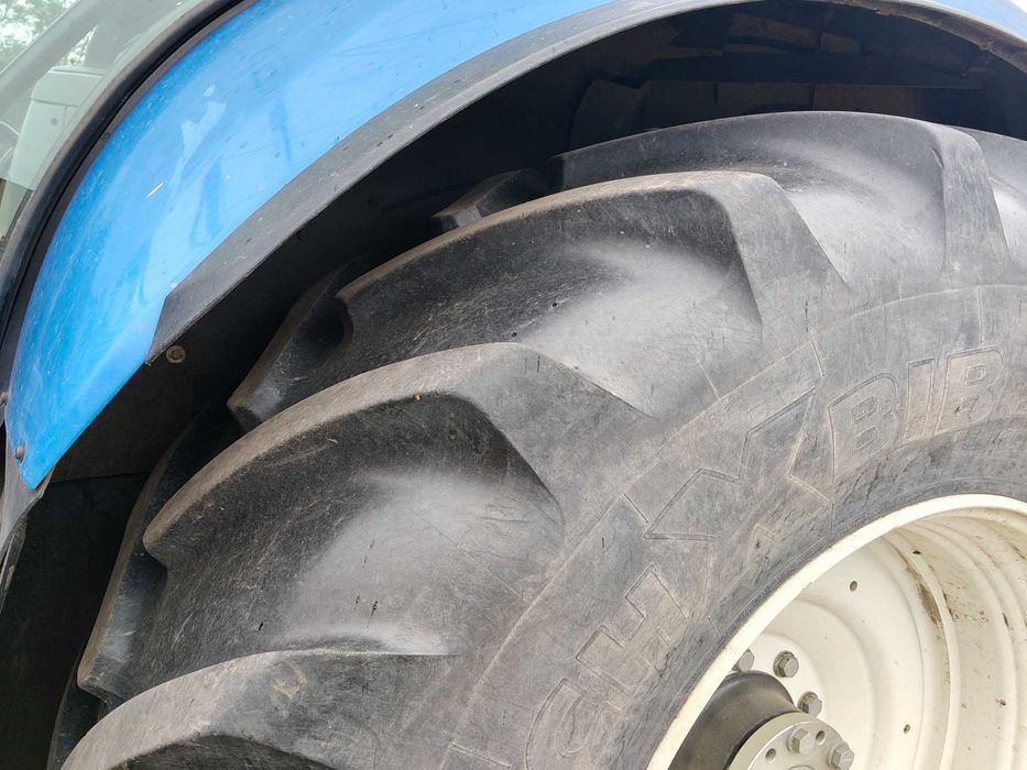 New holland t7 220