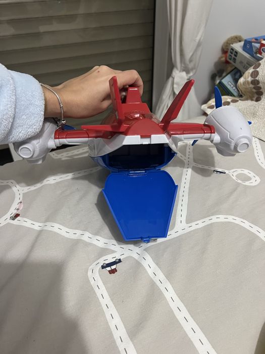 Helicóptero patrulha pata