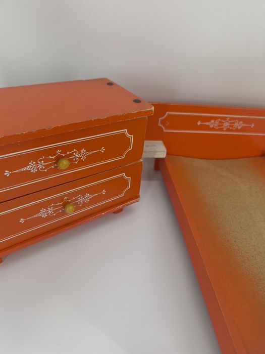 Meble dla lalek łóżeczko komoda vintage