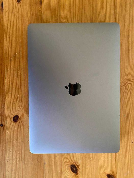 MacBook Air 2018 13.3" Retina, Intel Core i5, 8GB RAM, 128 SSD
