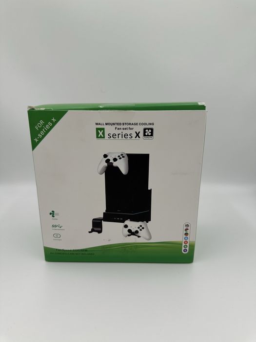 wielofunkcyjna podstawka chłodząca i stacja dokująca przeznaczona do konsoli Xbox Series X