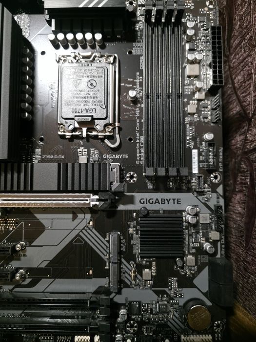 Материнская плата Gigabyte Z790 D AX