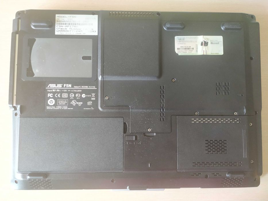 Laptop Asus F5N.