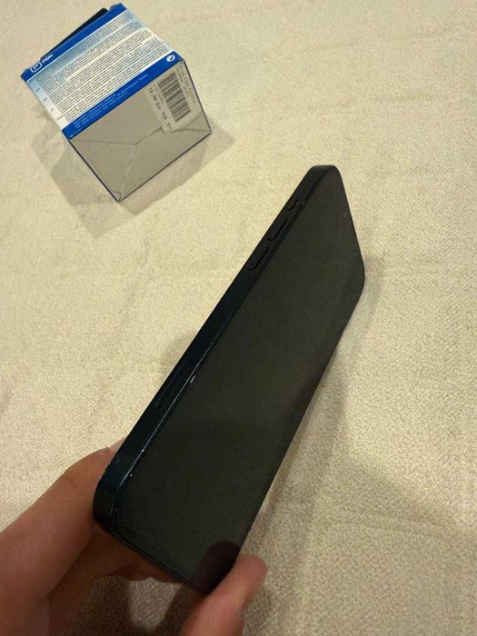 IPhone 13 bom estado