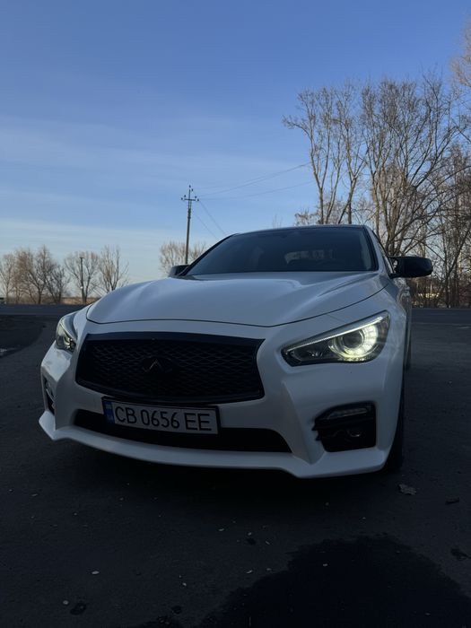 Infiniti q50 AWD 3,7