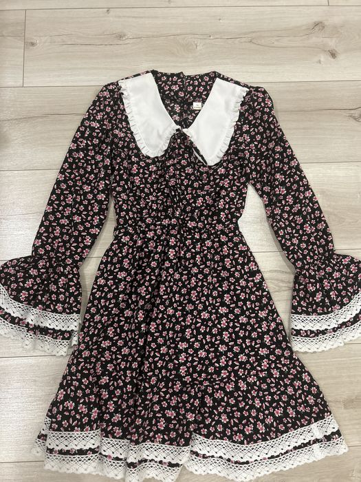 Одяг для дівчинки