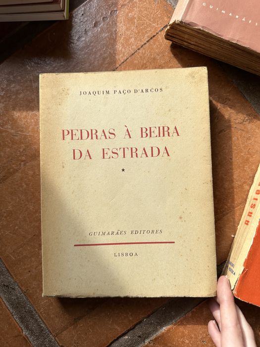 - lote livros Joaquim Paço D’Arcos