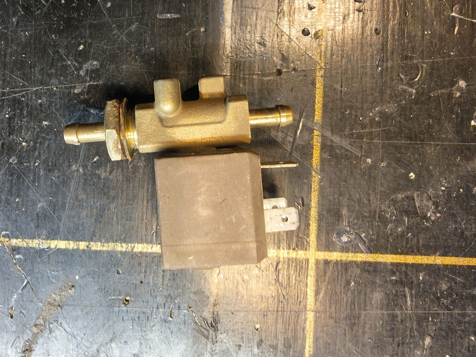 Elektrozawór gazu spawarki Bester minimig 1500