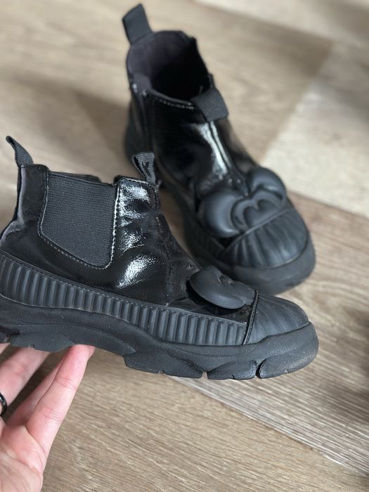 Дитяче взуття (черевики, балетки, кросівки, туфлі, сандалі) 28 розмір