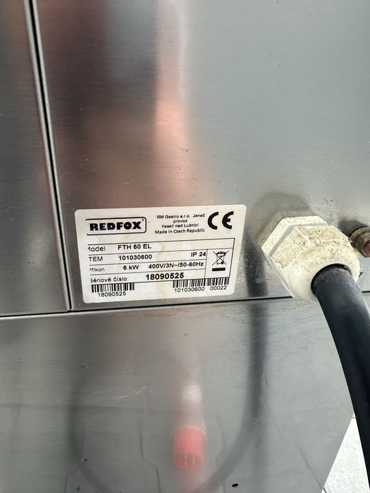 Gril elektryczny Redfox