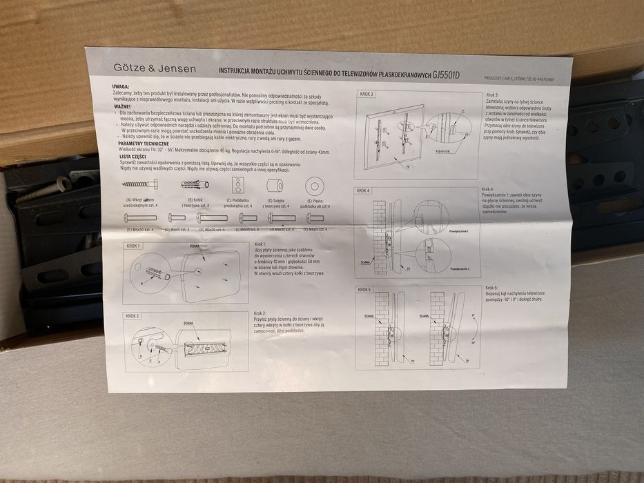 Uniwersalny uchwyt ścienny do TV 32-55” z regulacją