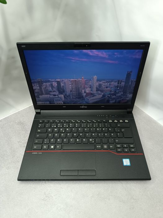 Ноутбук Fujitsu LIFEBOOK E546/i3-6100U/8/256 GB/14" HD