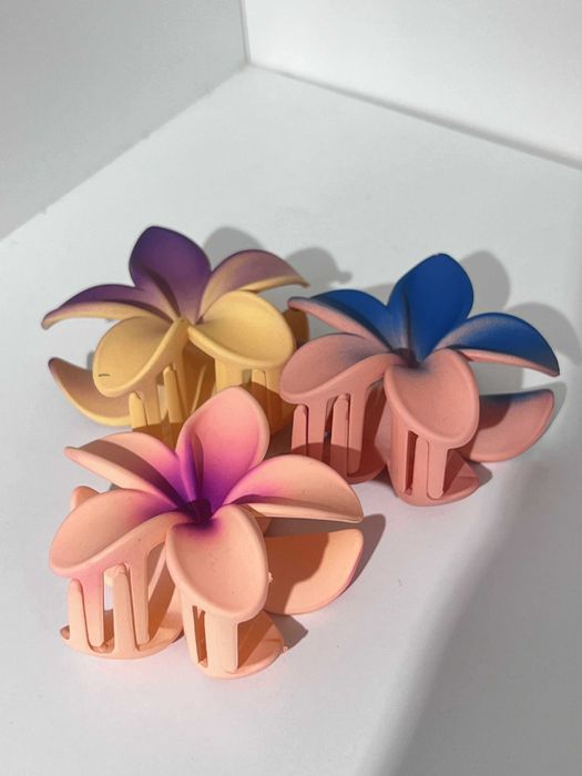 Spinki kwiat hawajski