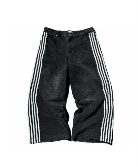 Джинси оверсайз Y2K