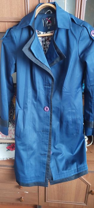 Пальто кашемір та плащ