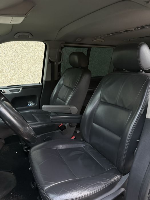Volkswagen Multivan T5 2.0 TDI DSG 7 OS