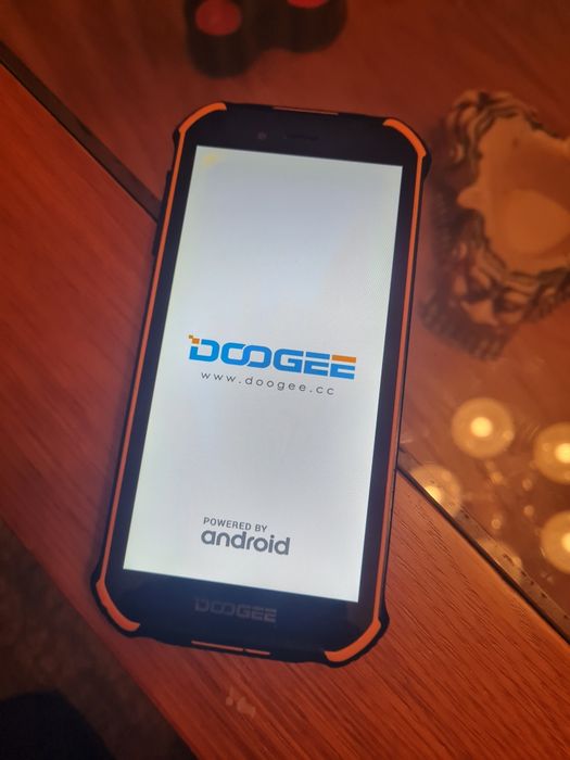 Telemóvel Doogee S40