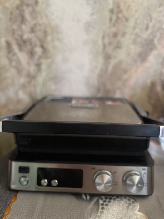 Гриль Delongi900