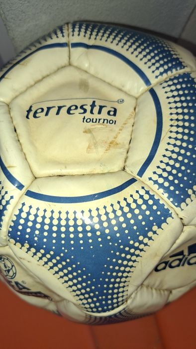 Bola adidas terrestra