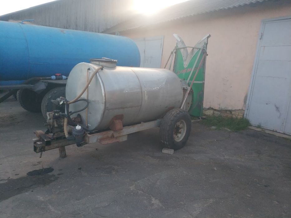 Бочка МЖТ/оприскувач садовий