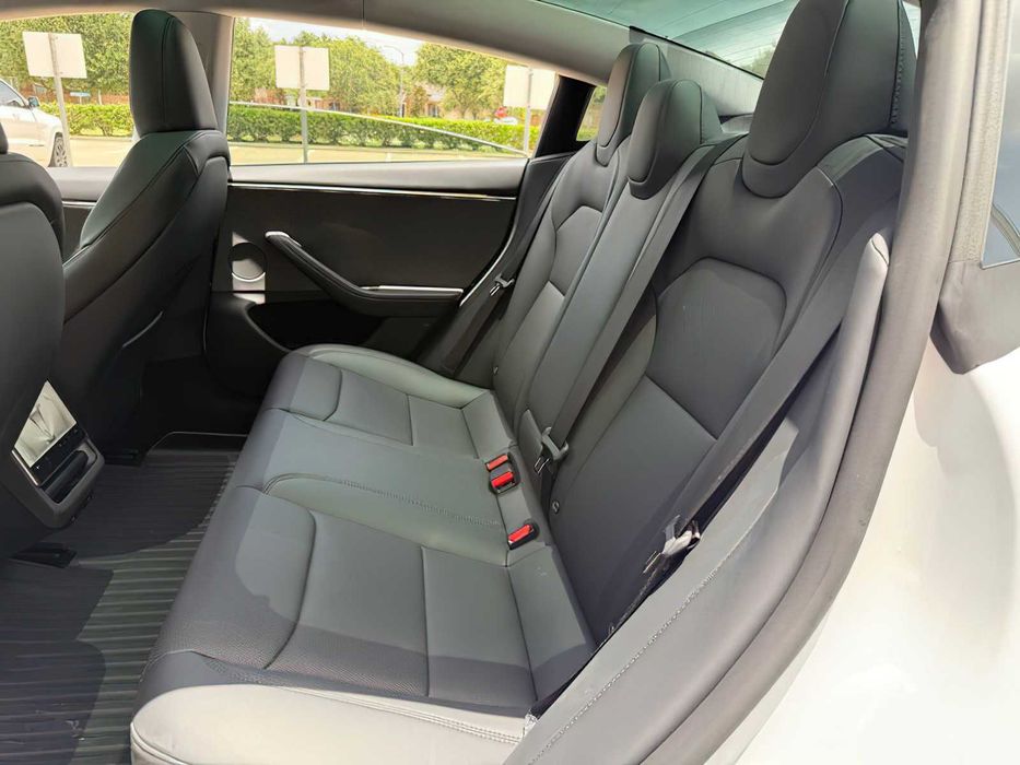 Tesla Model 3      2026