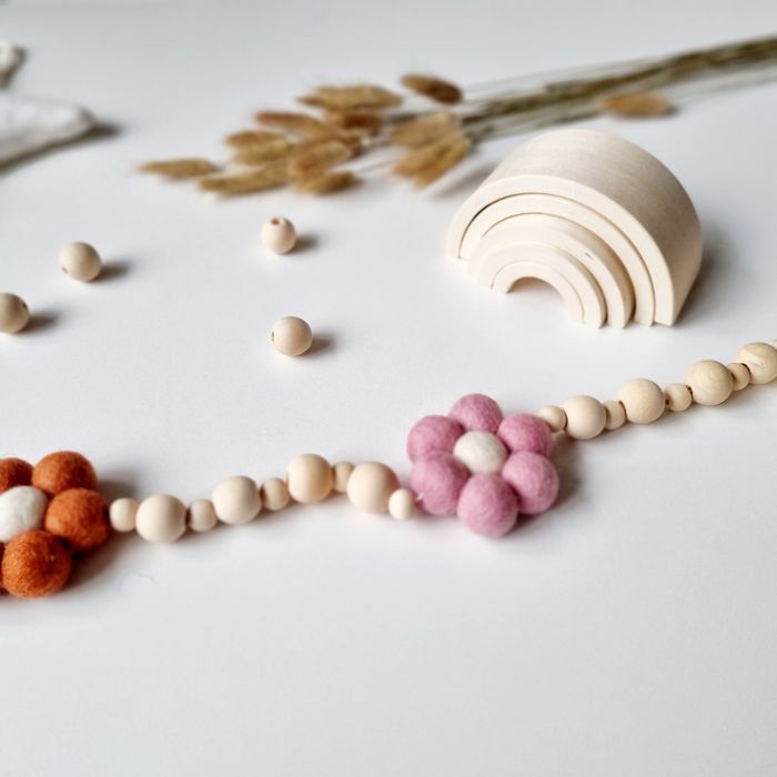 Girlanda stokrotki daisy do pokoju dziecka