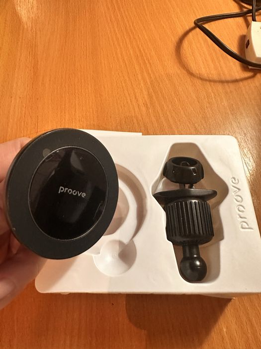 Автомобільний тримач для телефону