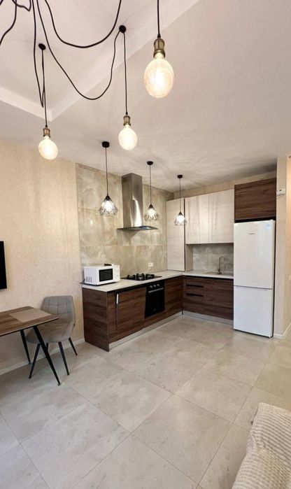 Срочно сдам квартиру в ЖК "Граф", ул. Азарова 8. Центр города