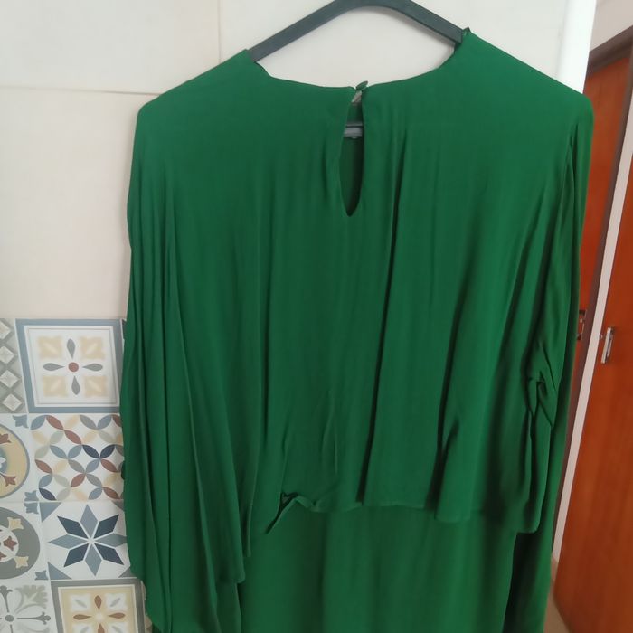 Blusa feminina verde, mangas compridas, Zara