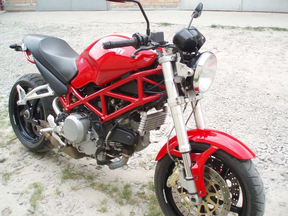 ducati monster S2R