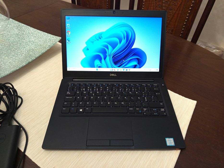 DLLE i5 8th gen,8gb,Nvme 256gb