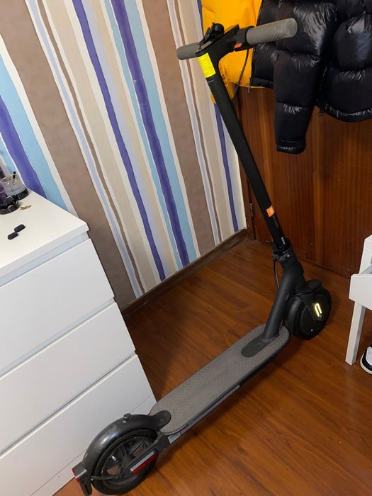Trotinete eletrica xiomi s2 em bom estado