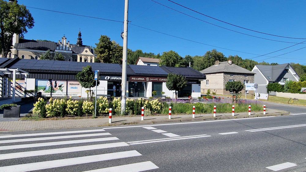 Dom, działka inwestycyjna – teren pod klinikę, supermarket lub usługi. Budynek do remontu albo wyburzenia. Pełna dowolność inwestycji. - Widok 4