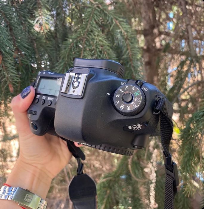 Фотоапарат Canon eos 6D